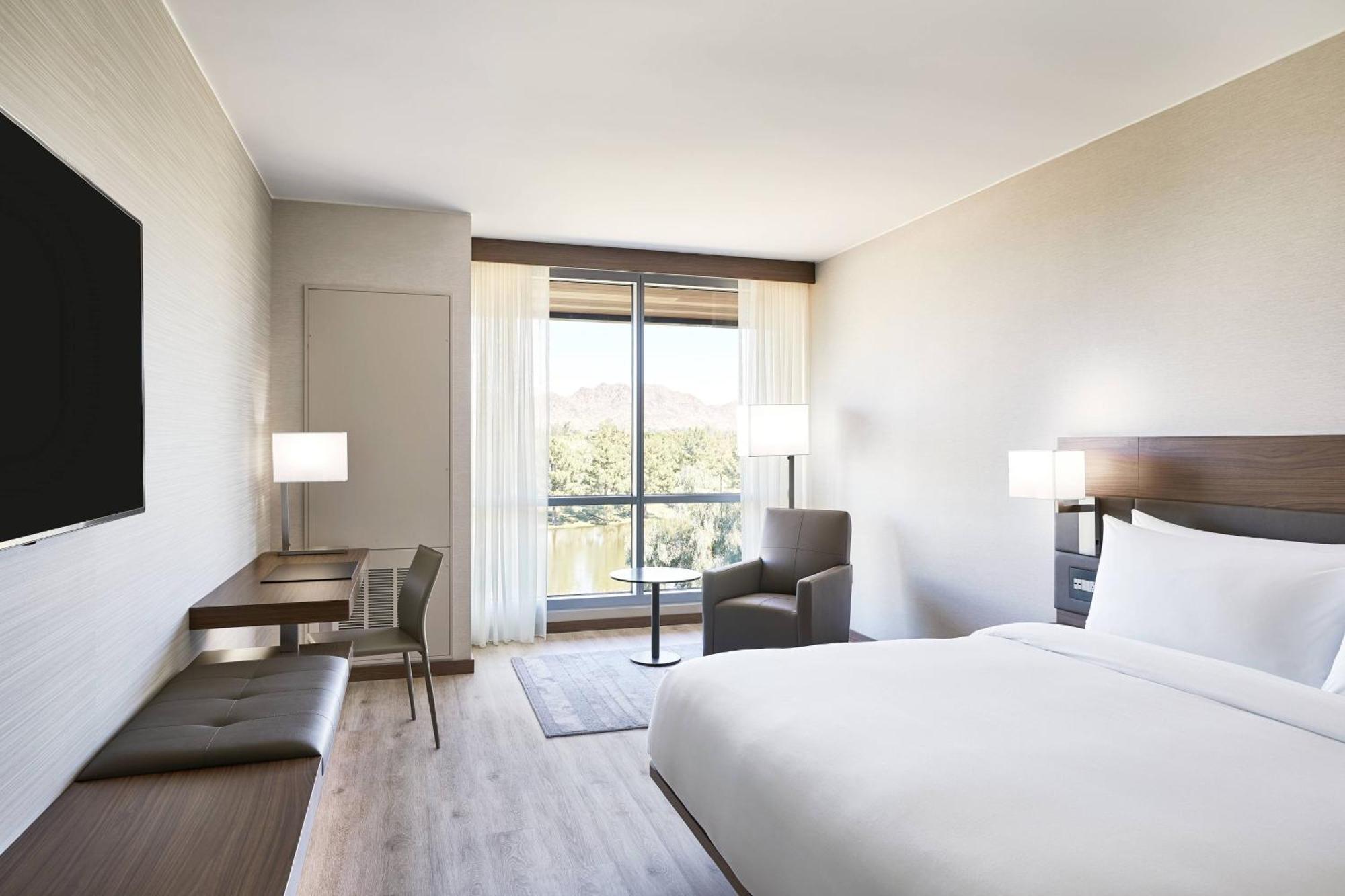 Ac Hotel Phoenix Biltmore Esterno foto