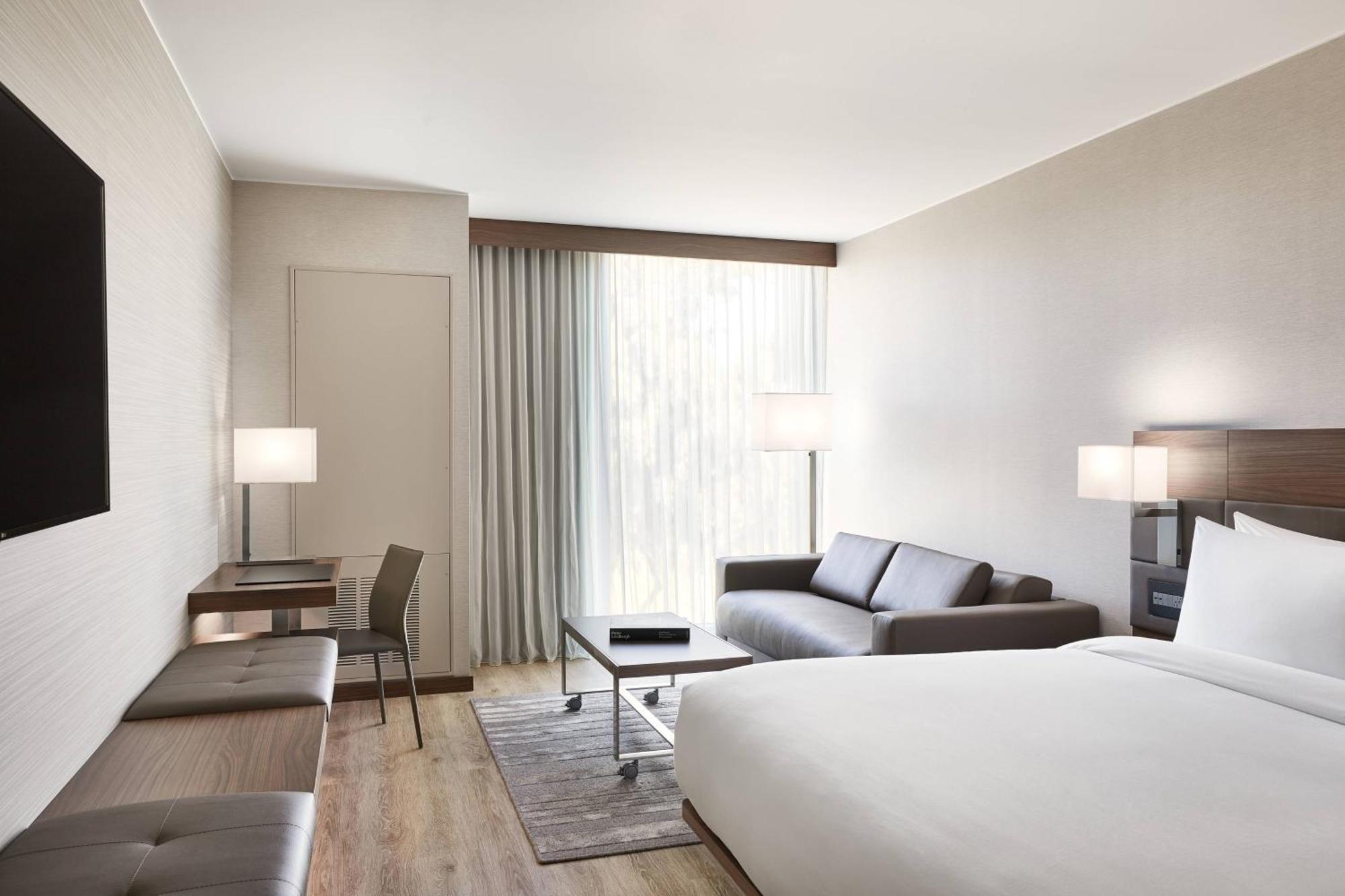 Ac Hotel Phoenix Biltmore Esterno foto